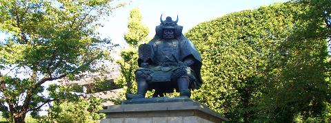 武田信玄公の像