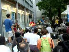 青葉通り会場