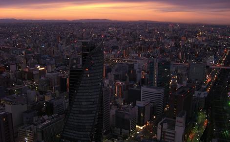 都会の夜明け